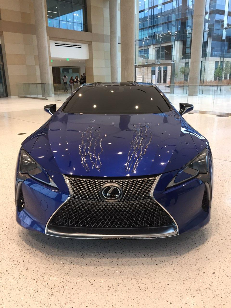 Illustration for article titled Lexus special